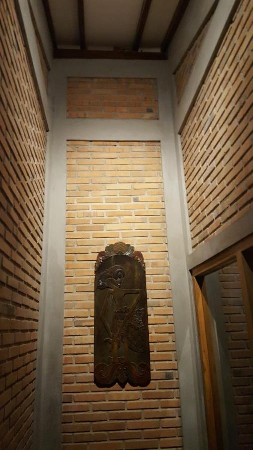 Oma Watu Inn Pringkuku Екстериор снимка